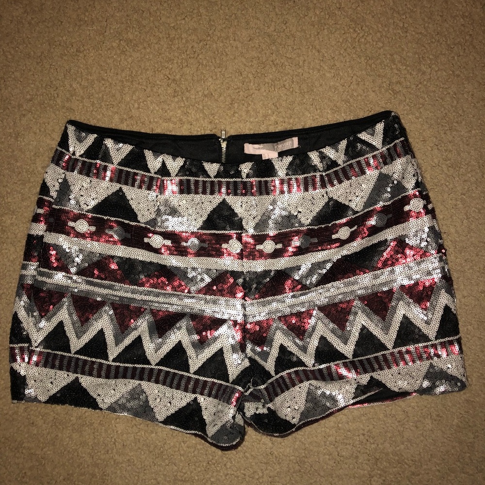 *DEAL* 2 for 20. Shorts from Forever 21!!